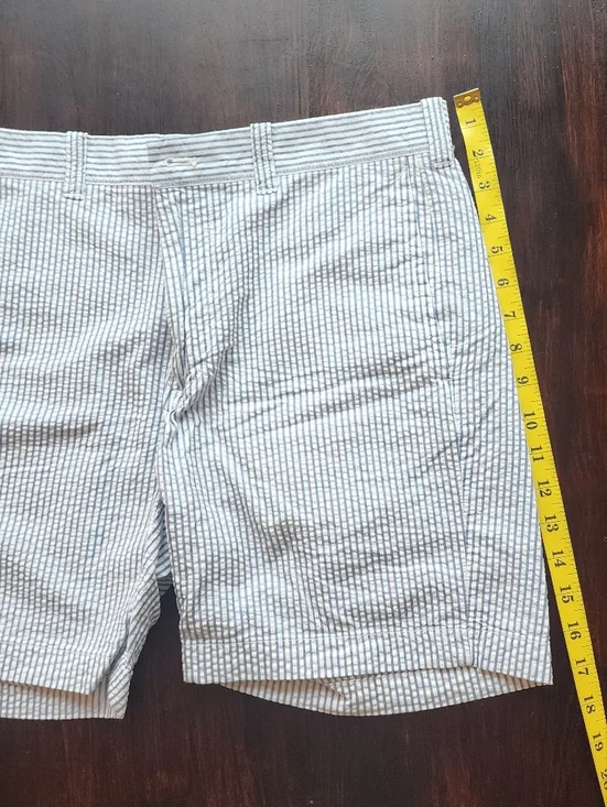 J. Crew Men’s Seersucker Flat Front Shorts - Blue/White Stripe - Picture 6 of 6